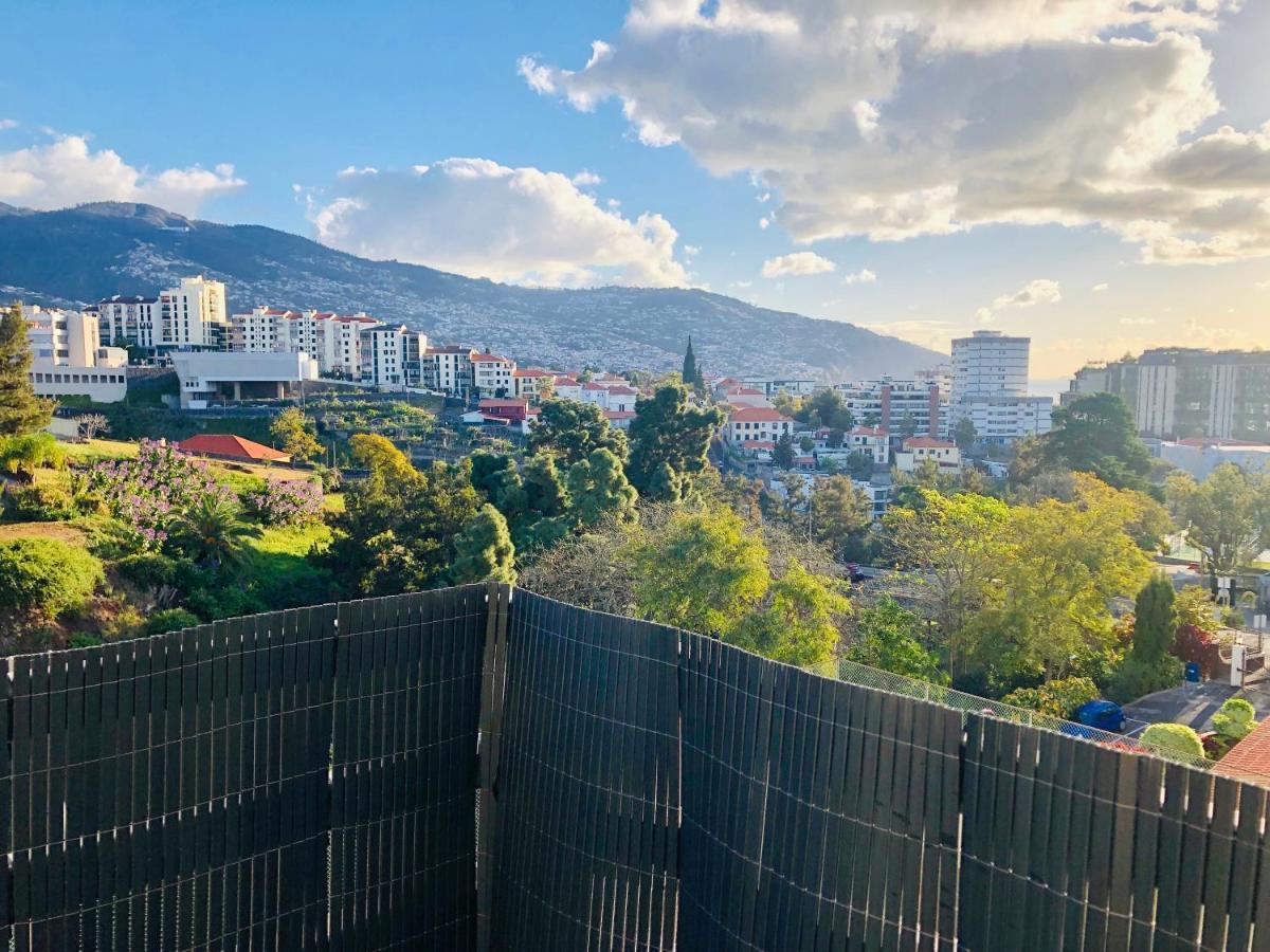 Blue River - Rua Dr Pita - Rooms Near Jardim Magnolia Funchal  Exterior photo